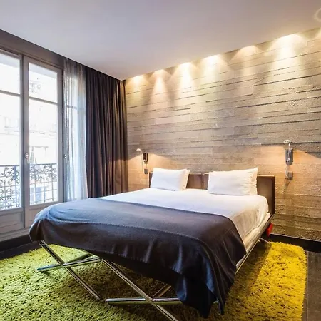 Premium - Tour Eiffel - 2 4* Paris